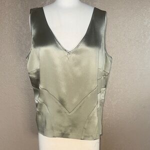 Jones New York Silk V-Neck Tank in Olive